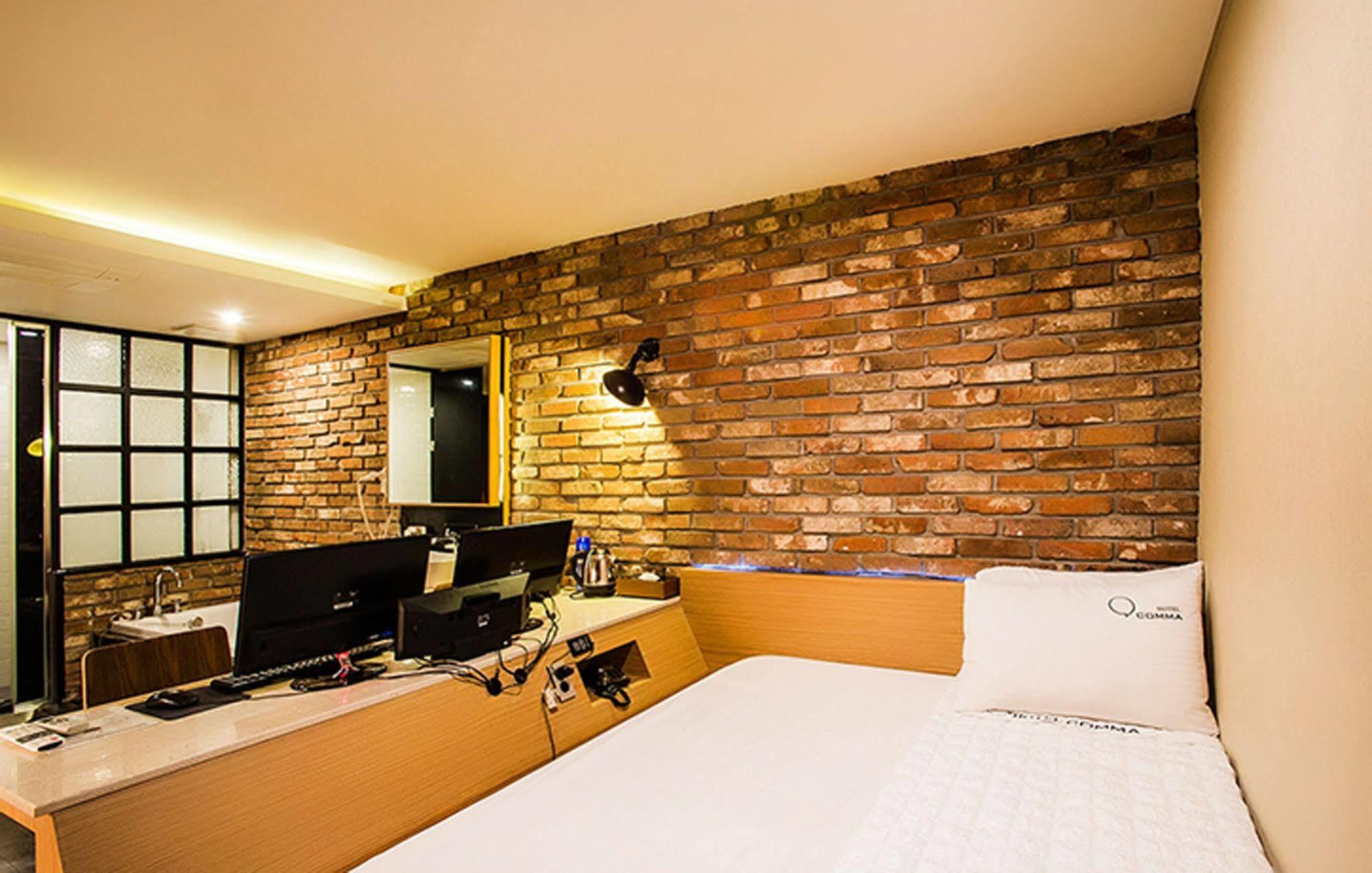 Comma Hotel Μπουσάν Εξωτερικό φωτογραφία